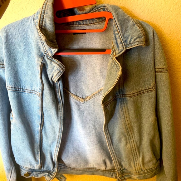 Brandy Melville jean jacket! - Picture 2 of 2